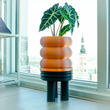Load image into Gallery viewer, Wholesale Partner: Rosebud HomeGoods - Bubble Planter/ Donut Planter with Drainage
