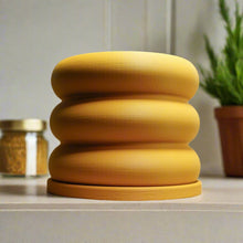 Load image into Gallery viewer, Wholesale Partner: Rosebud HomeGoods - Bubble Planter/ Donut Planter with Drainage