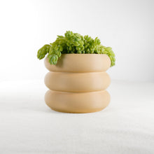 Load image into Gallery viewer, Wholesale Partner: Rosebud HomeGoods - Bubble Planter/ Donut Planter with Drainage