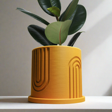 Load image into Gallery viewer, Wholesale Partner: Rosebud HomeGoods - Nordic Rainbow Planter

