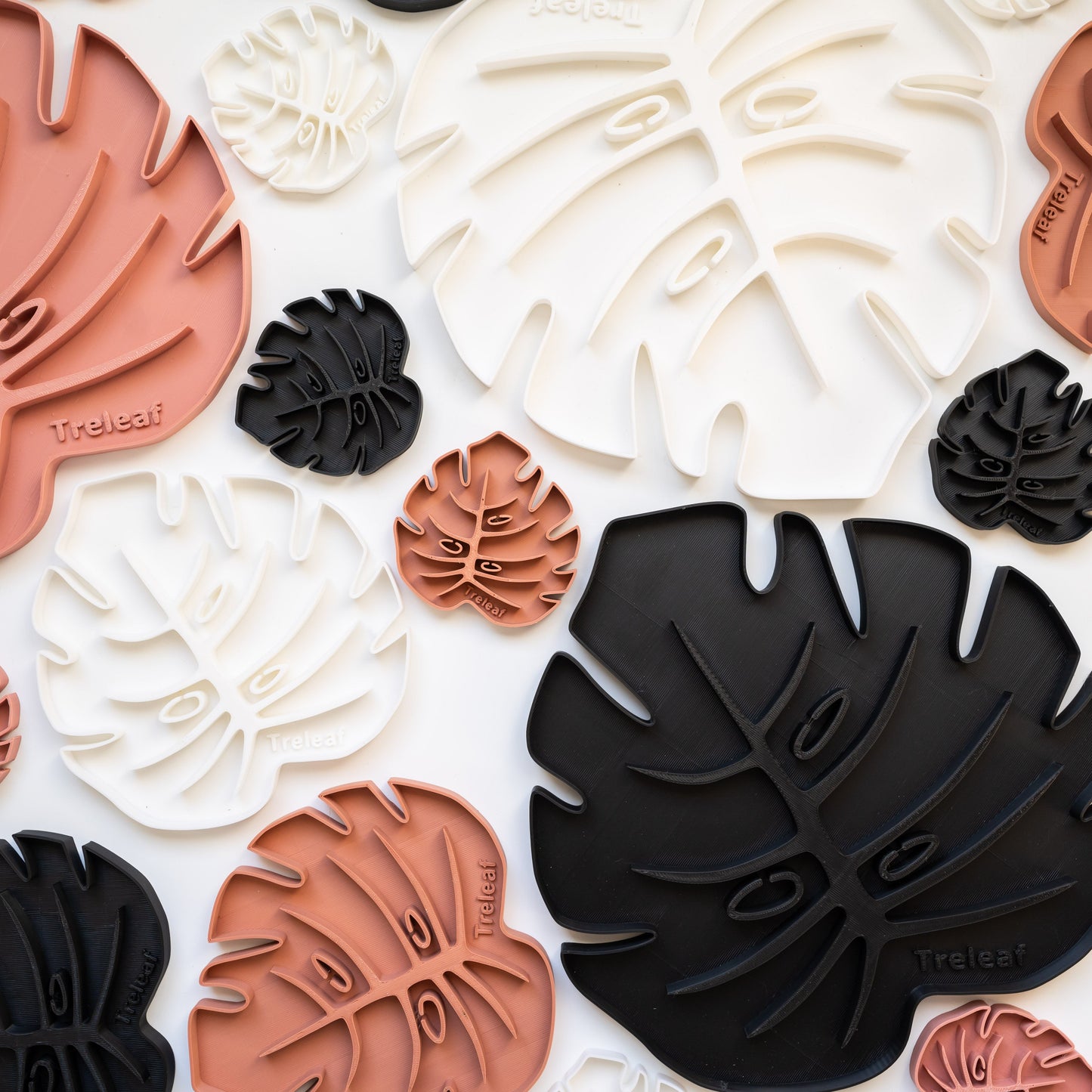 Wholesale Partner: Treleaf - Tera Sausr - Leaf-shaped Pot Saucer - Drip tray for houseplants - Humidity tray