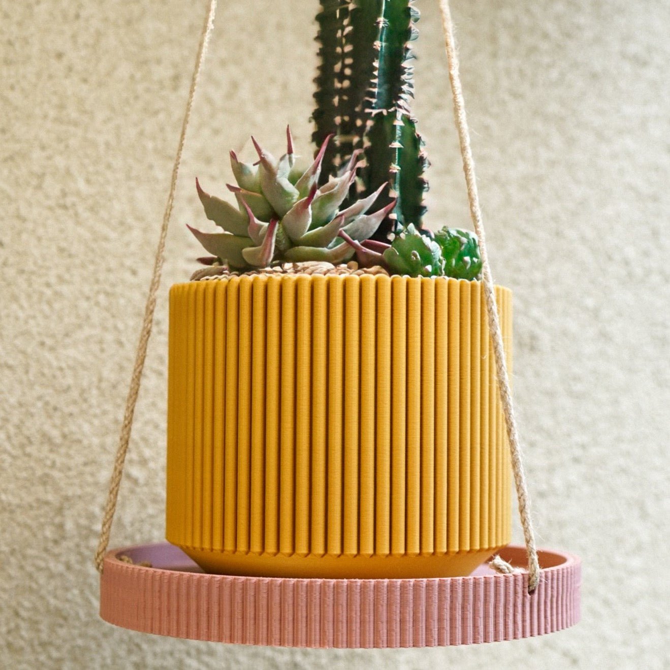 Wholesale Partner: Rosebud HomeGoods - Mid-Century Ribbed Planter