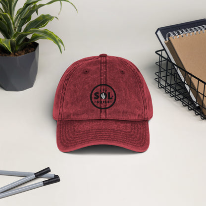 maroon hat